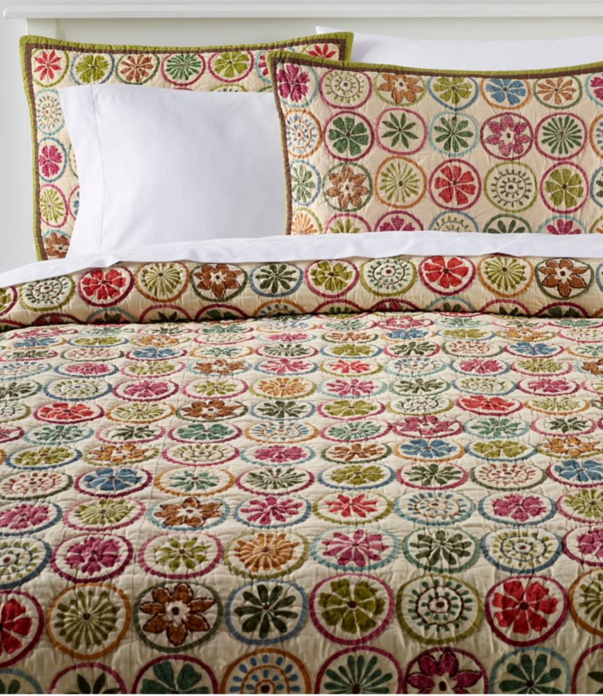 Blooming Circles Quilt Collection - US 0361