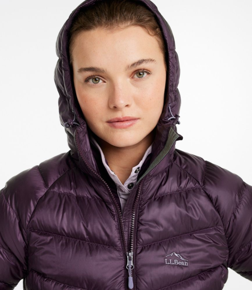 Women's Ultralight 850 Down Hooded Jacket - US 1817