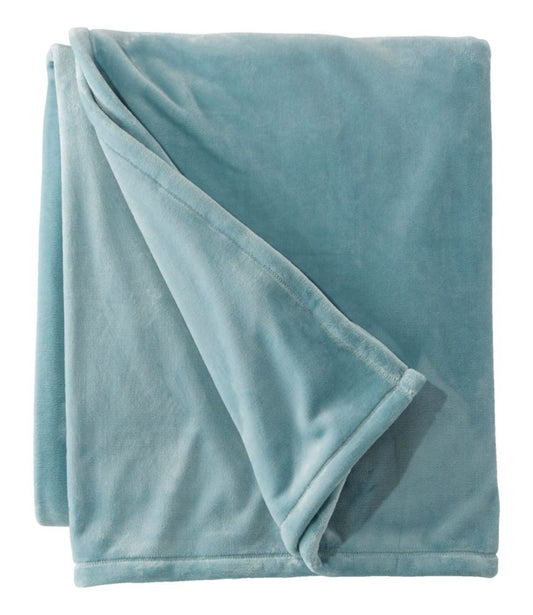 Wicked Cozy Light Blanket - US 6662