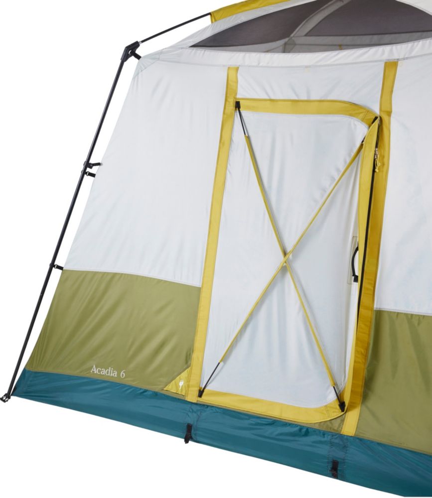 L.L.Bean Acadia 6-Person Family Tent - US 9057