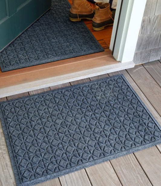 Everyspace Recycled Waterhog Doormat, Tiles - US 4218