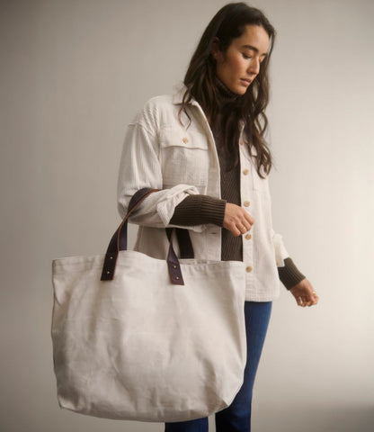Rugged Canvas Tote - US 9754